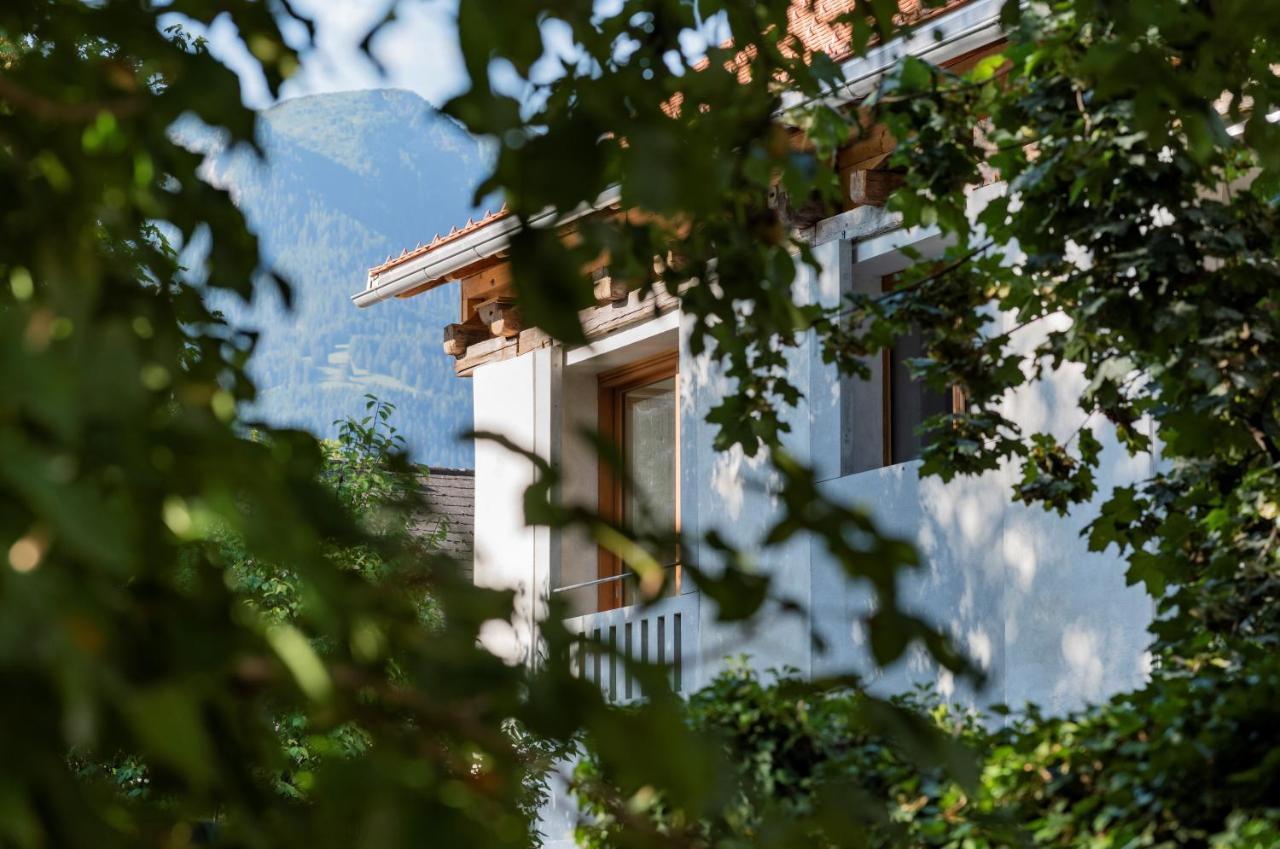 فندق Casa Caminada Fürstenaubruck المظهر الخارجي الصورة